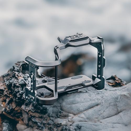 FALCAM F22&F38 Camera Cage Quick Release Solution